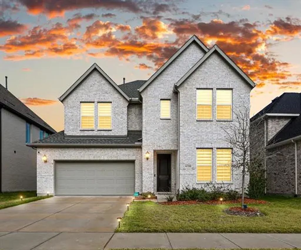 1208 Grass Hollow Place, Celina