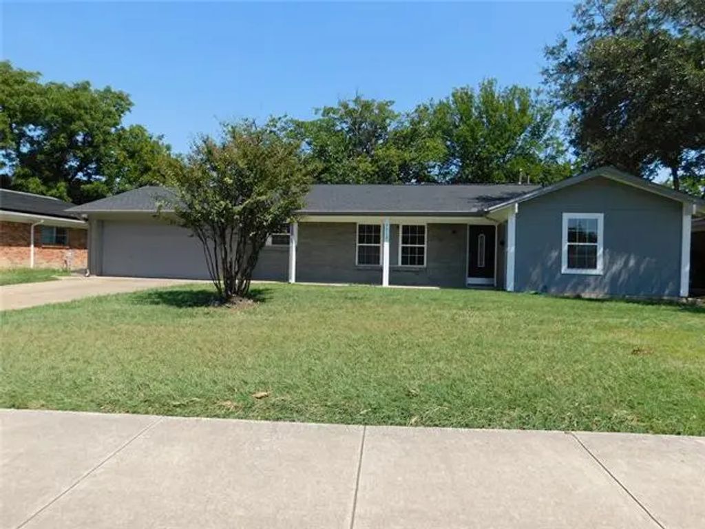 7713 Sheridan Road, Fort Worth