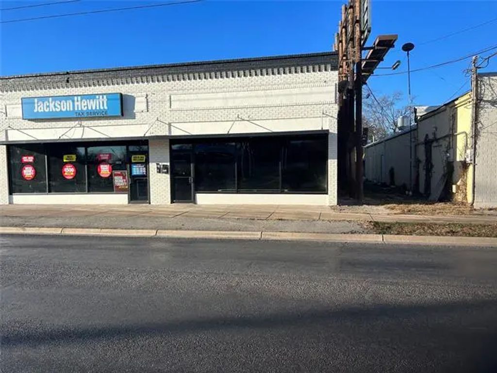 1419 Austin Avenue, Brownwood