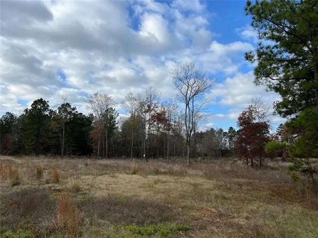 02 Pinehurst Rd, Greenwood