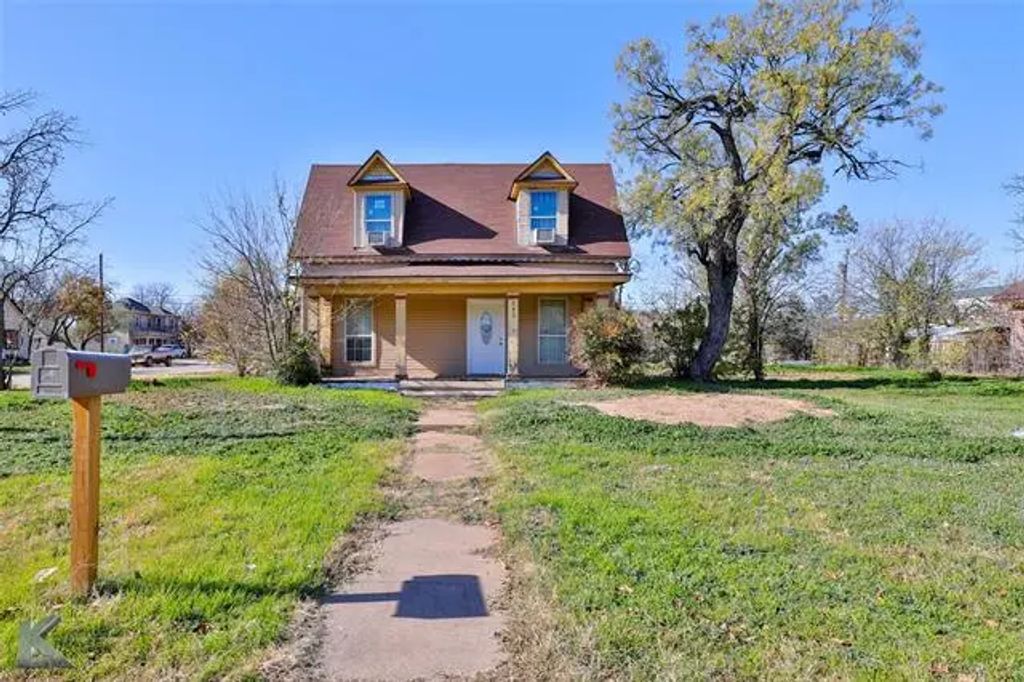 342 Poplar Street, Abilene