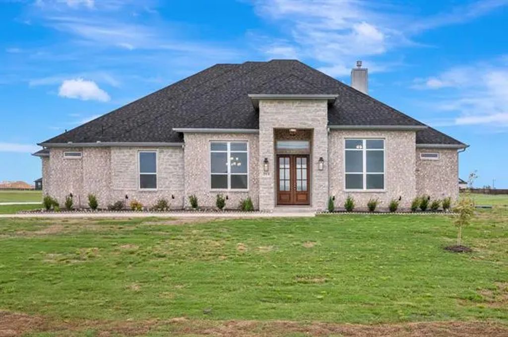 571 N Armstrong Road, Venus