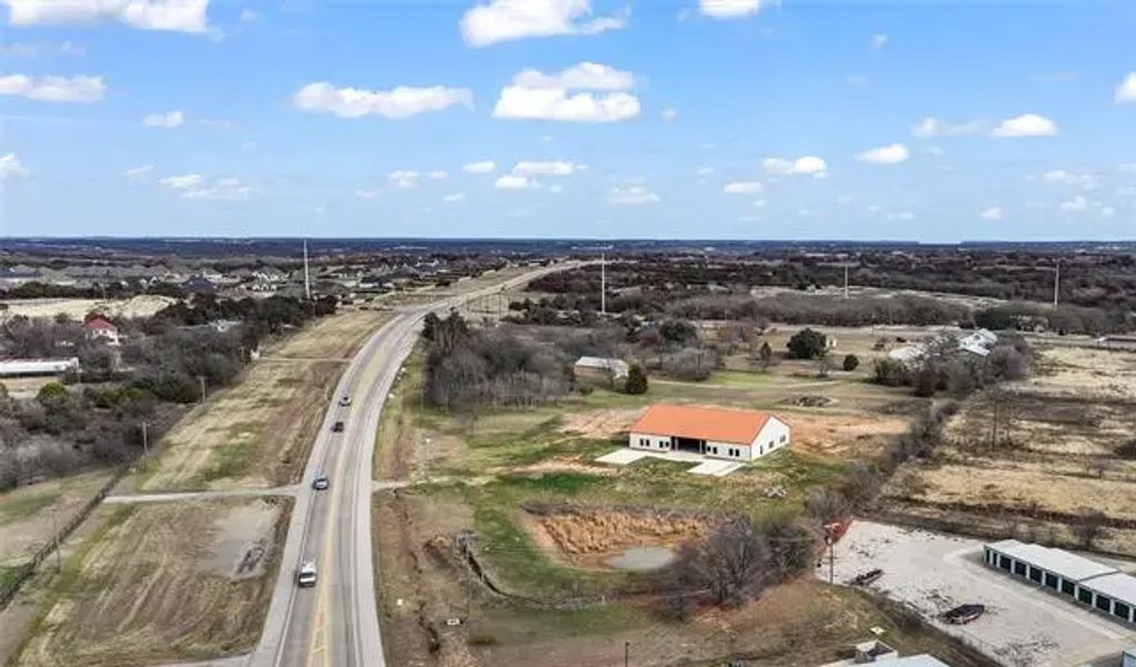 1798 Ric Williamson Memorial Highway, Weatherford