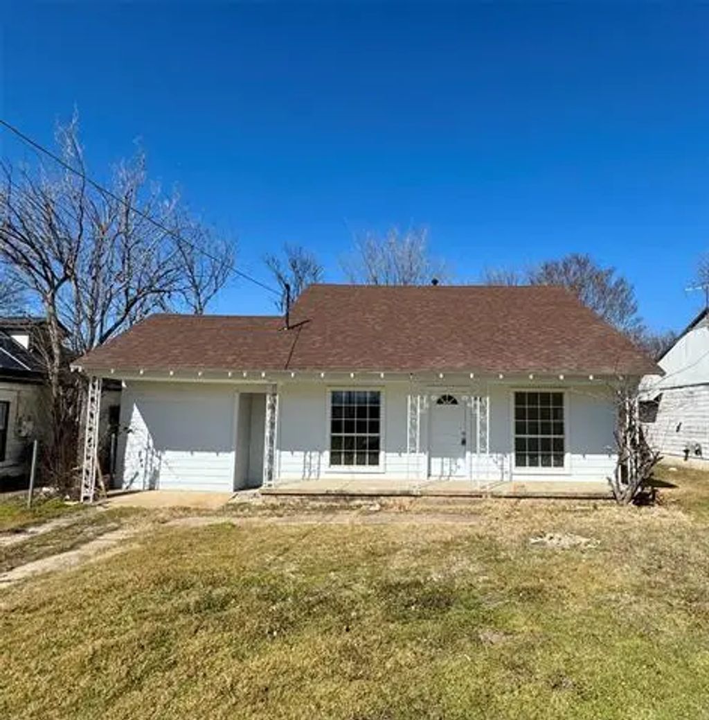 4305 Panola Avenue, Fort Worth