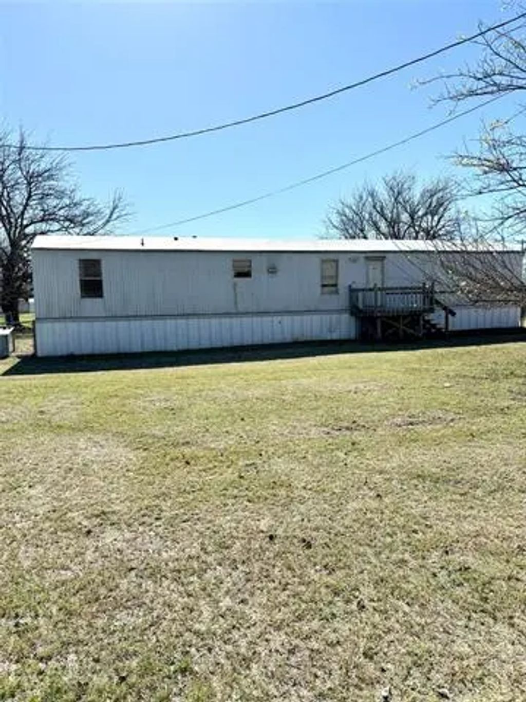 7227 Comanche Trail, Weatherford