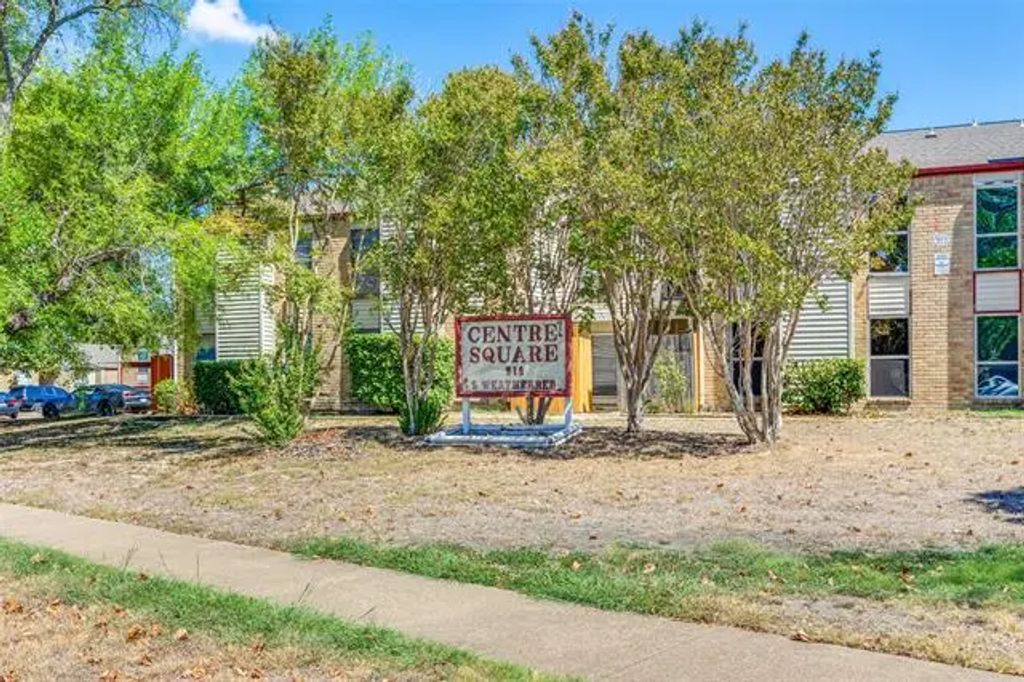 919 S Weatherred Drive 127, Richardson