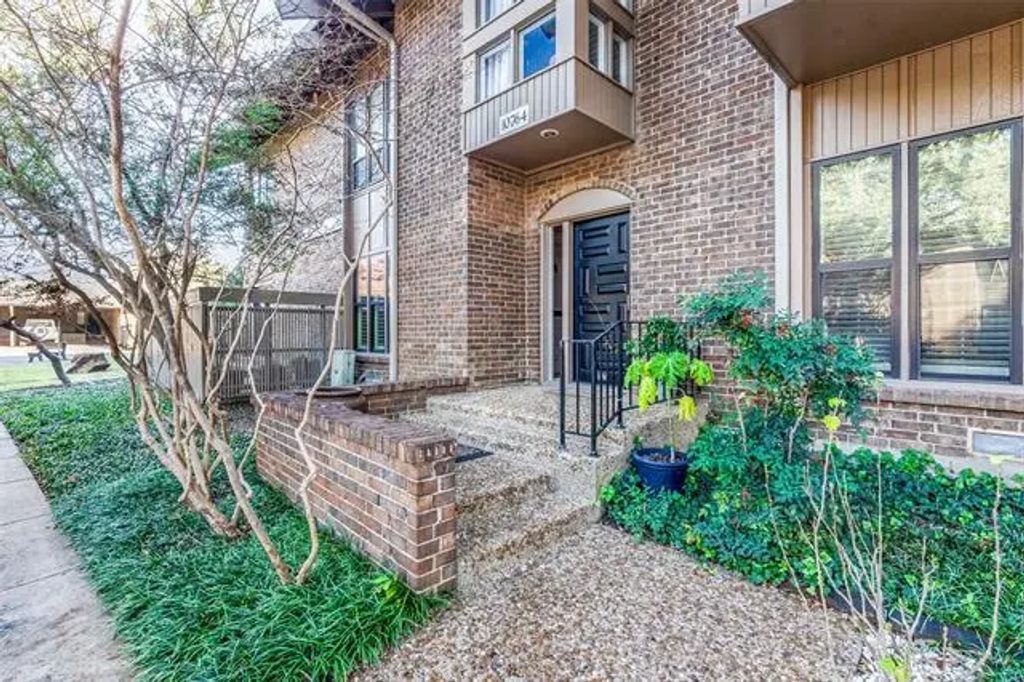 10764 Villager Road A, Dallas