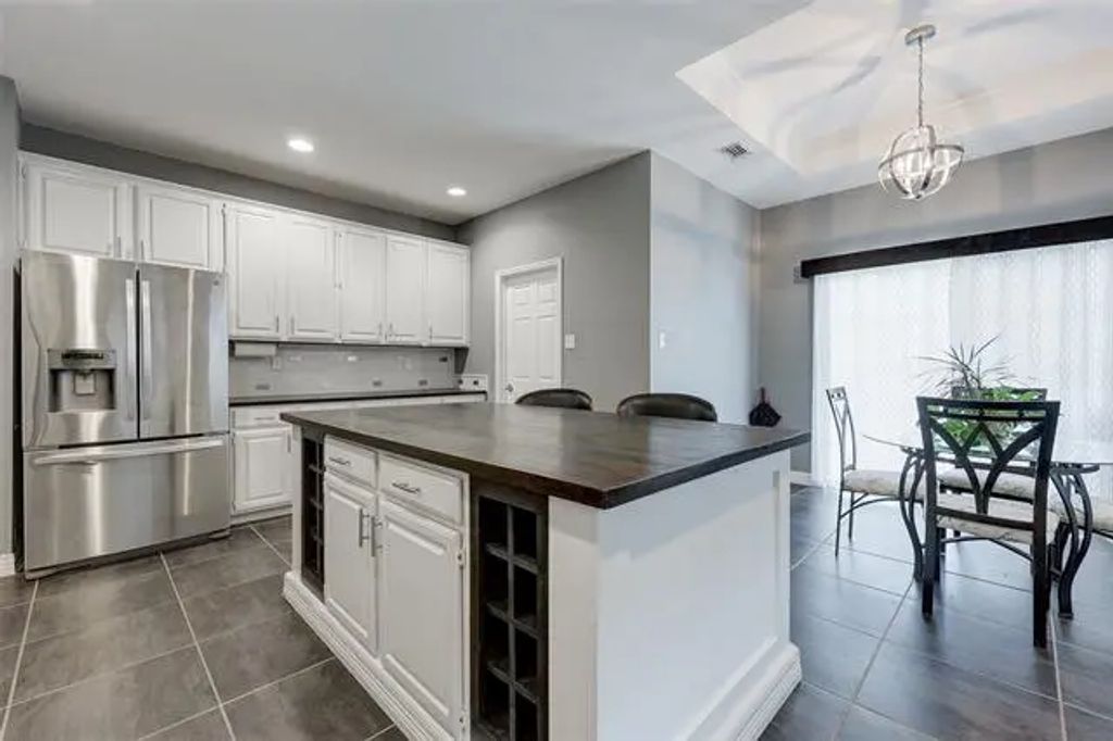 4139 Voss Hills Place, Dallas