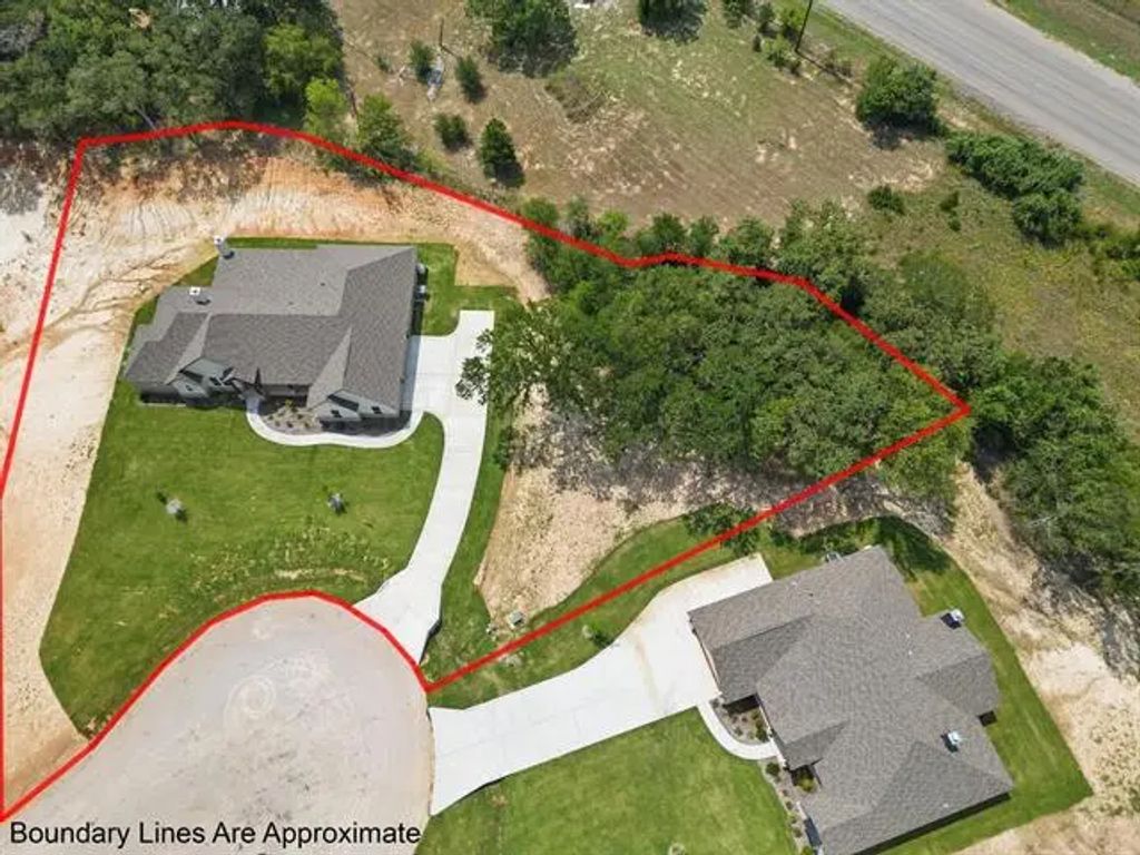 715 Winkler Way, Springtown