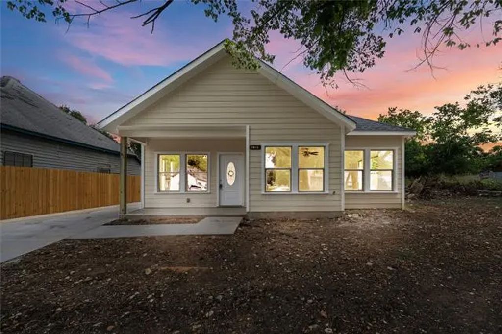 1612 E Leuda Street, Fort Worth