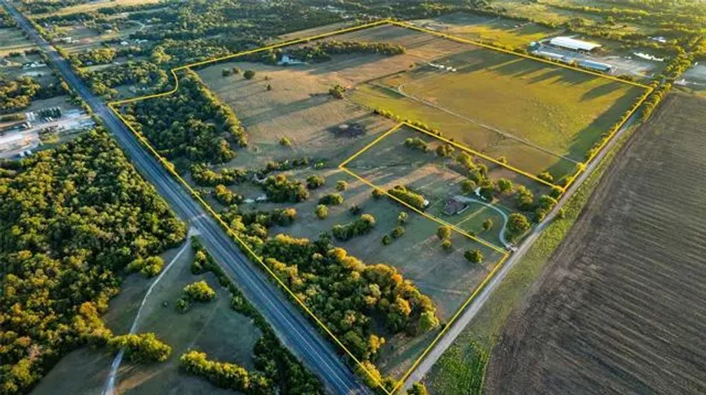 001 Hwy 160, Whitewright