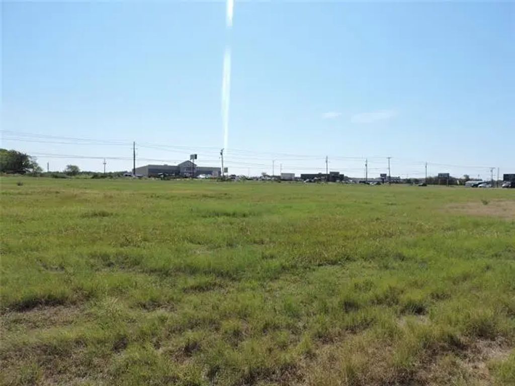 02 S Hwy 198, Mabank