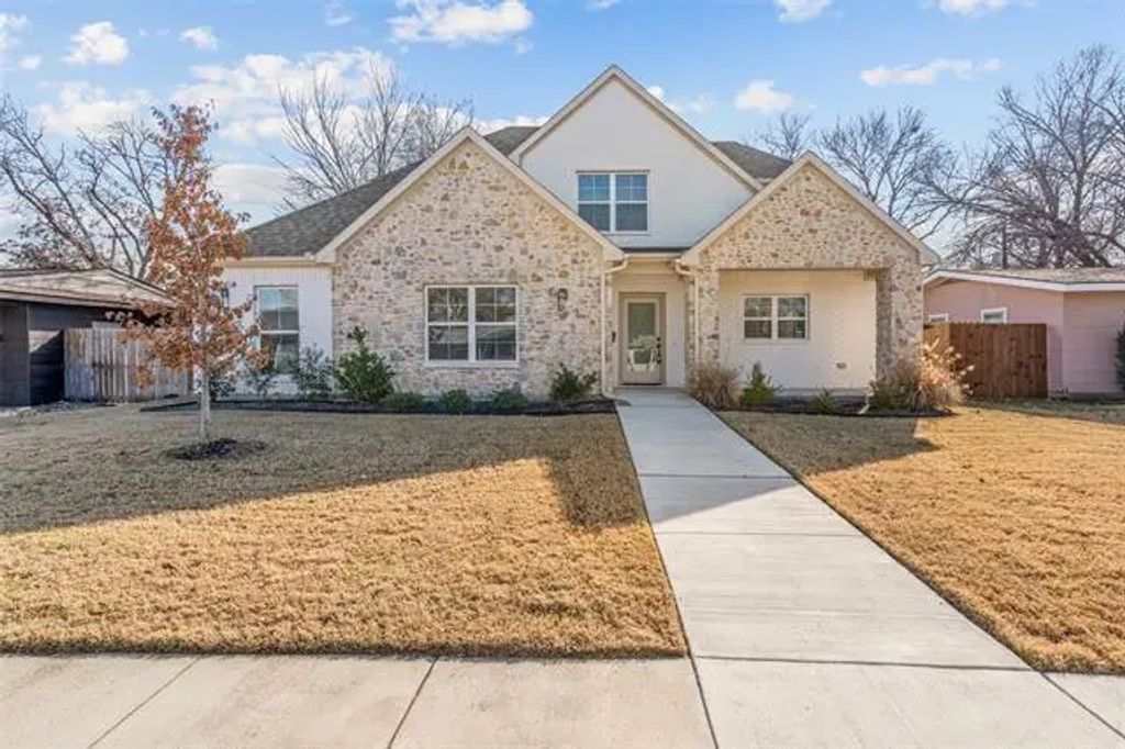 5805 Trigg Drive, Westworth Village