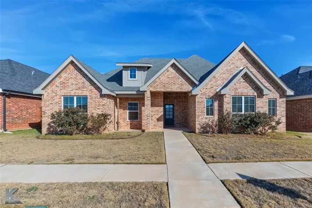1717 Sina Avenue, Abilene