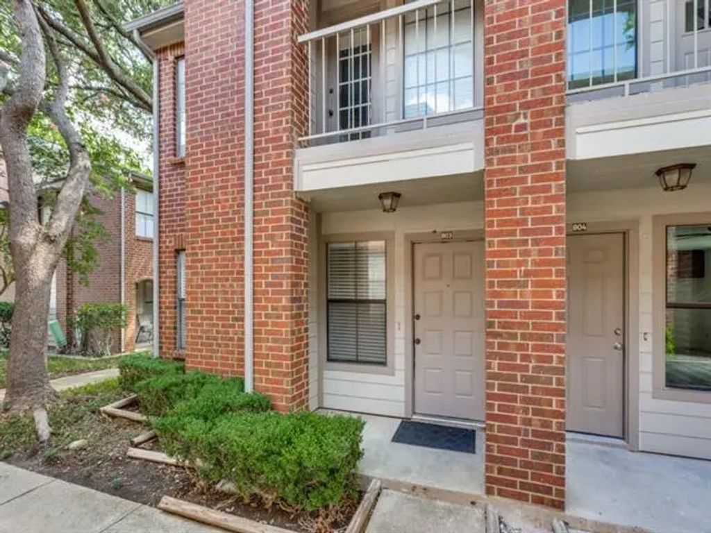 3253 Donnelly Circle 803, Fort Worth
