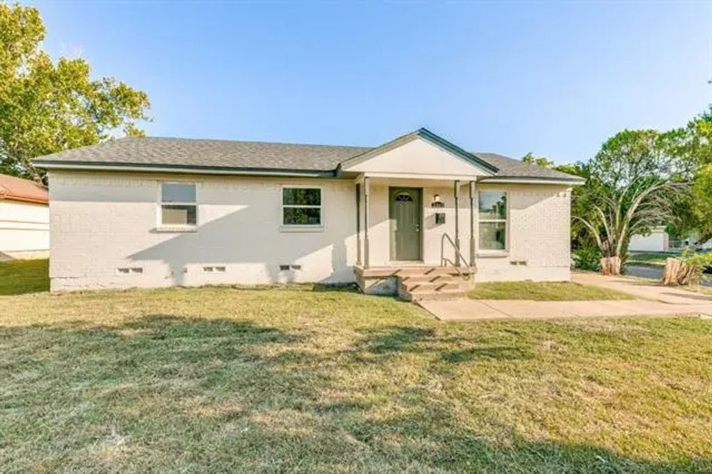 2309 English Drive, Garland