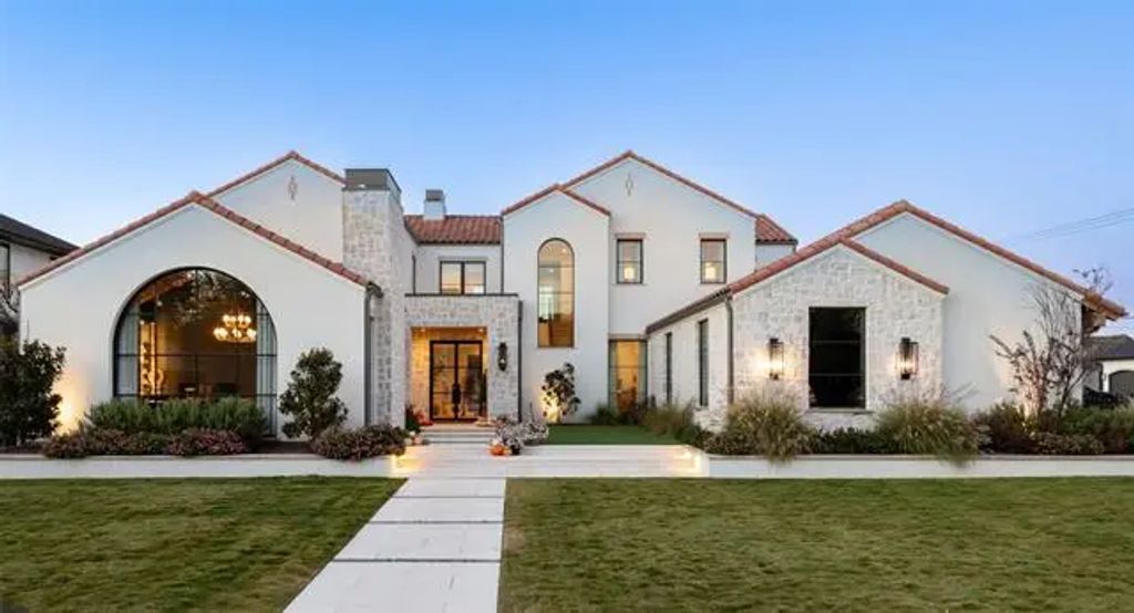 6714 Lupton Drive, Dallas