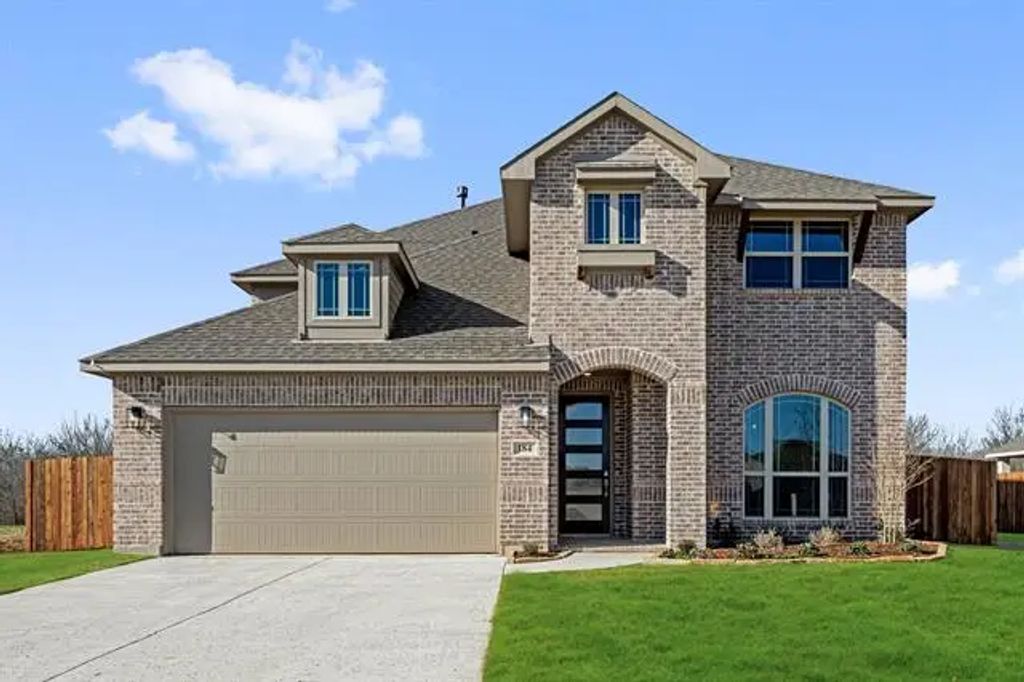 184 Creekside Drive, Sanger