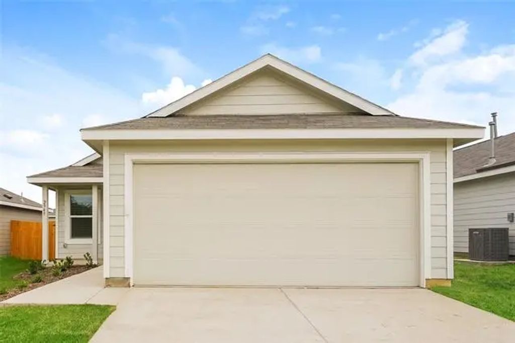 2949 Wallace Wells Court, Crandall