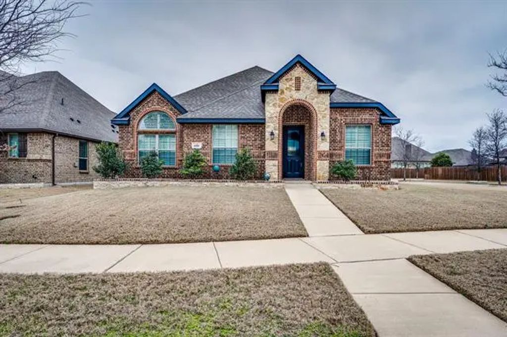 600 Washington Avenue, Waxahachie