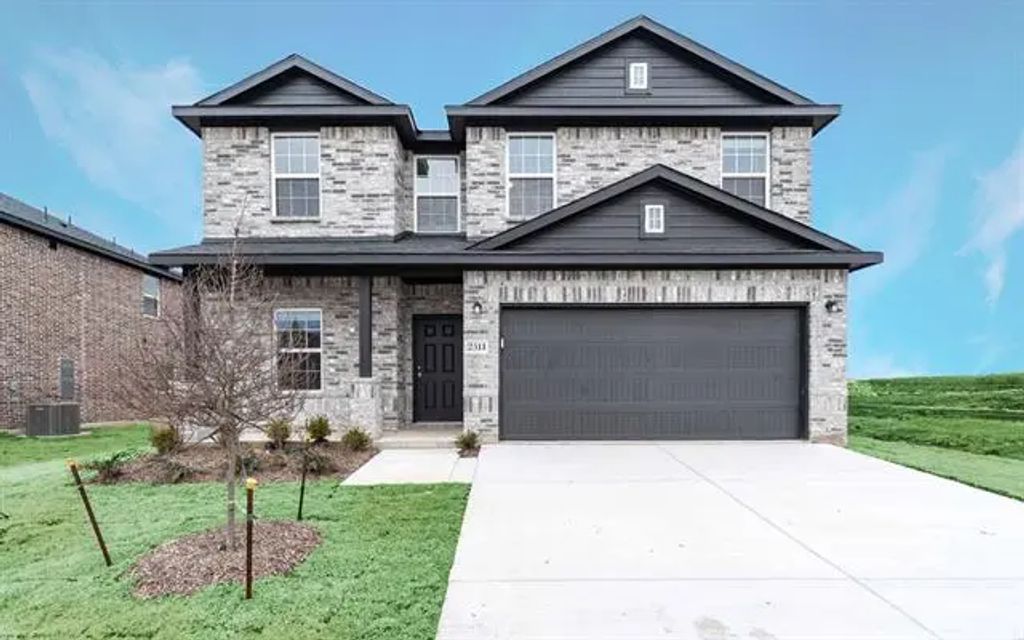 2511 Hollyhill Way, Sherman
