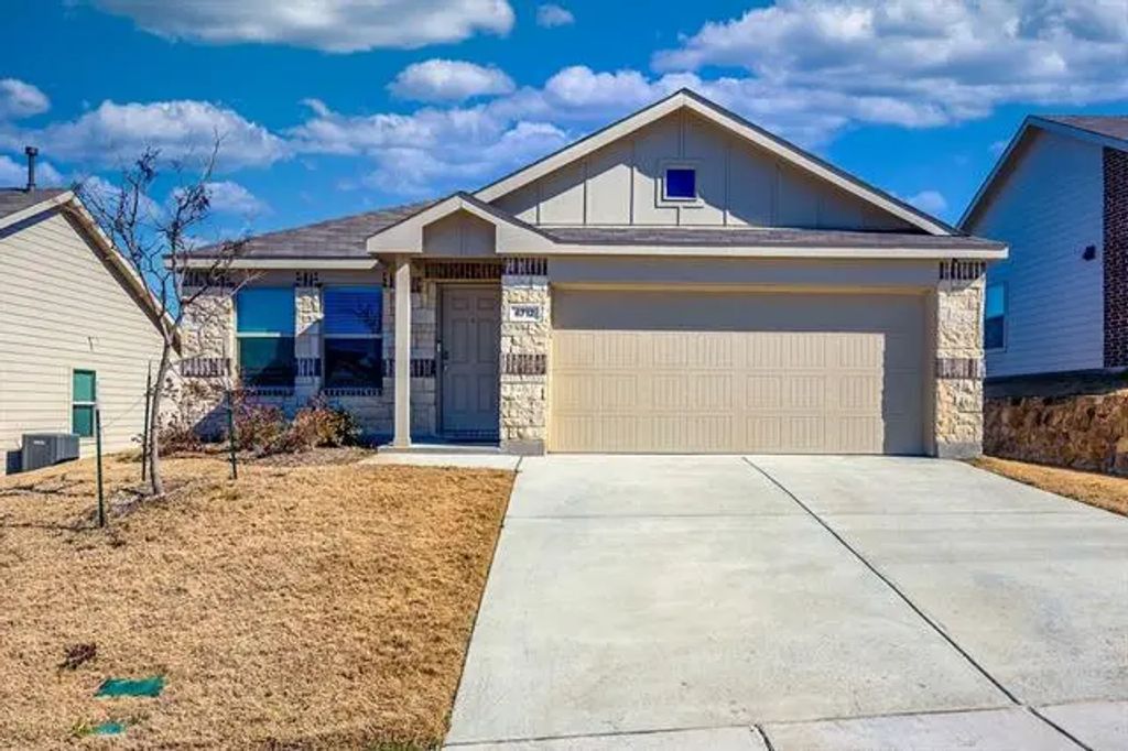 6712 Stony Point Road, Fort Worth
