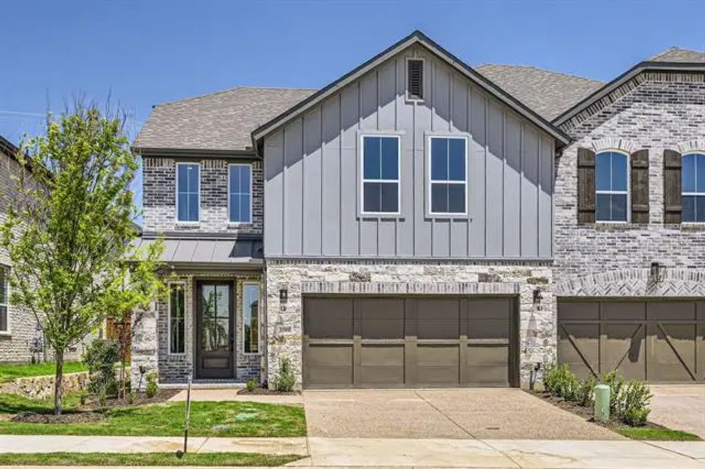 3509 Enchantress Drive, Lewisville