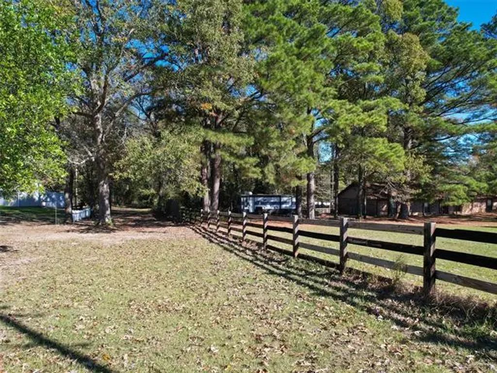 Tbd State Hwy 300, Gilmer