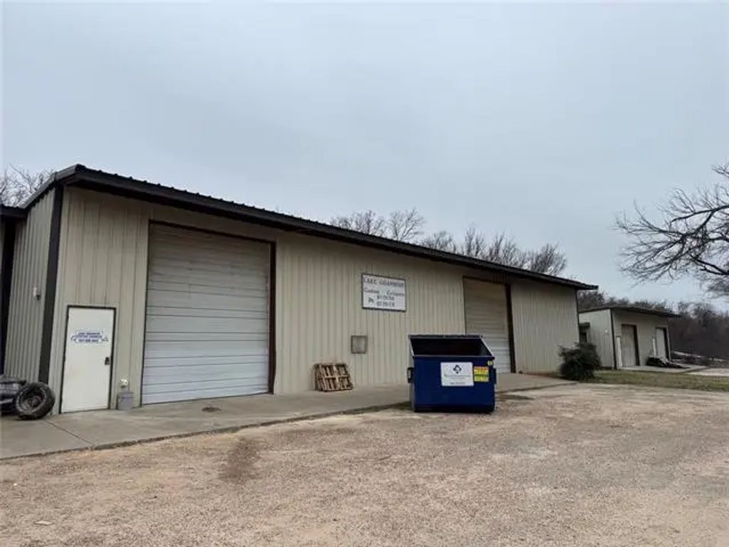 1208 Fall Creek Highway G, Granbury