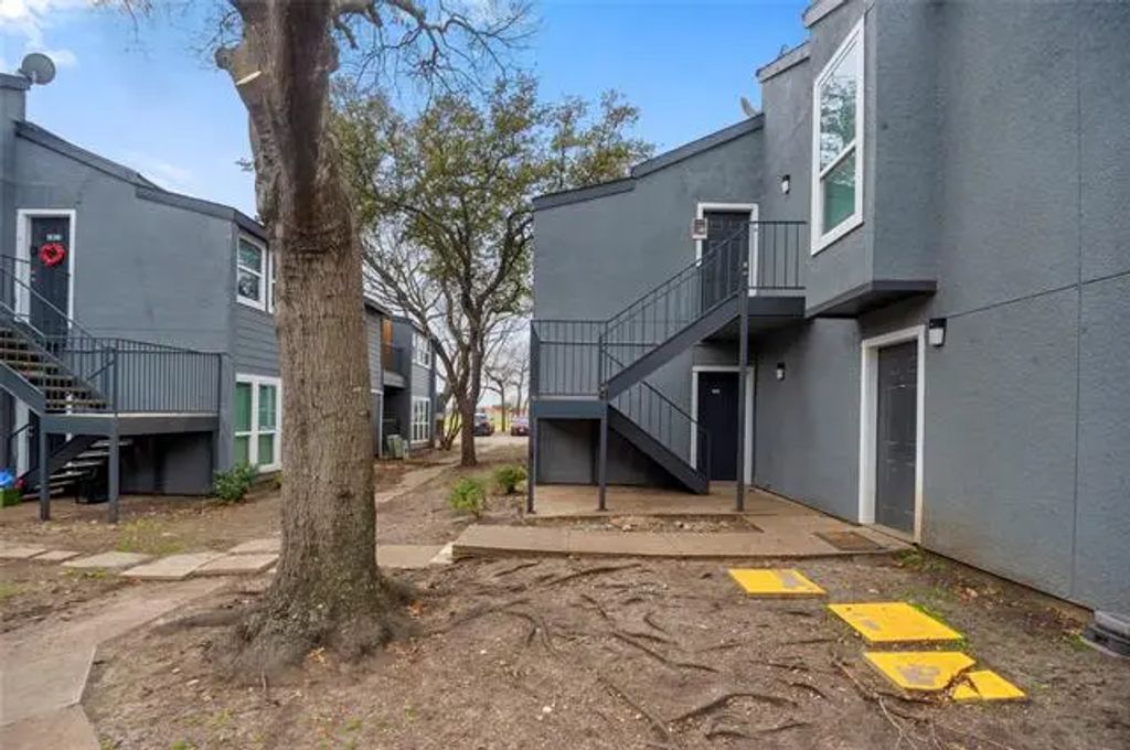 9696 Walnut Street 1307, Dallas