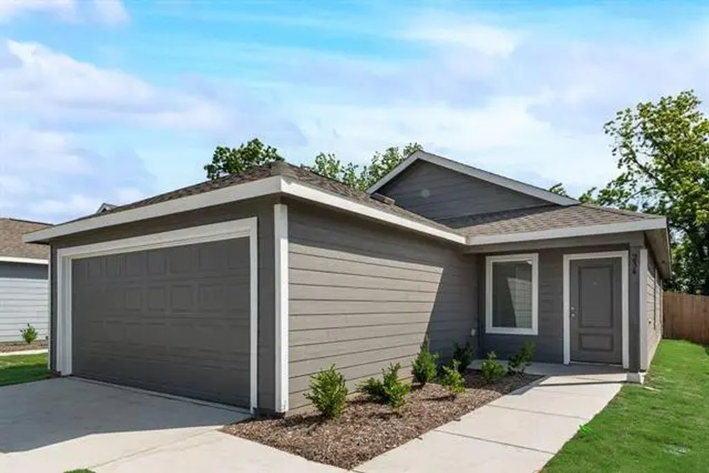 234 Willow Way, Wilmer