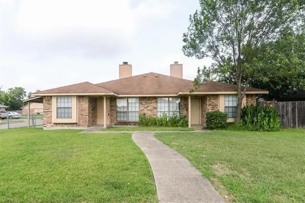 2509 Stanford Street, Rowlett