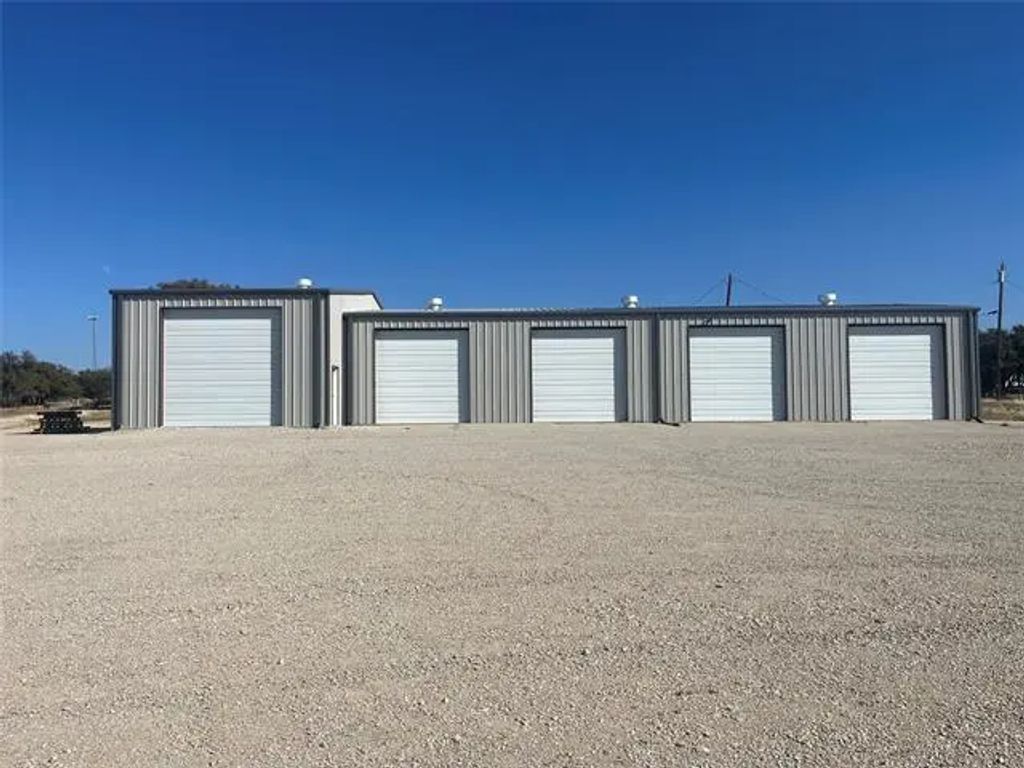 7512 Baylie Drive, Brownwood