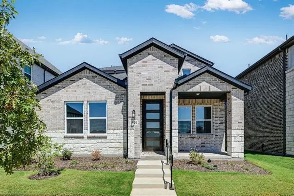 1900 Blue Sage Court, Celina