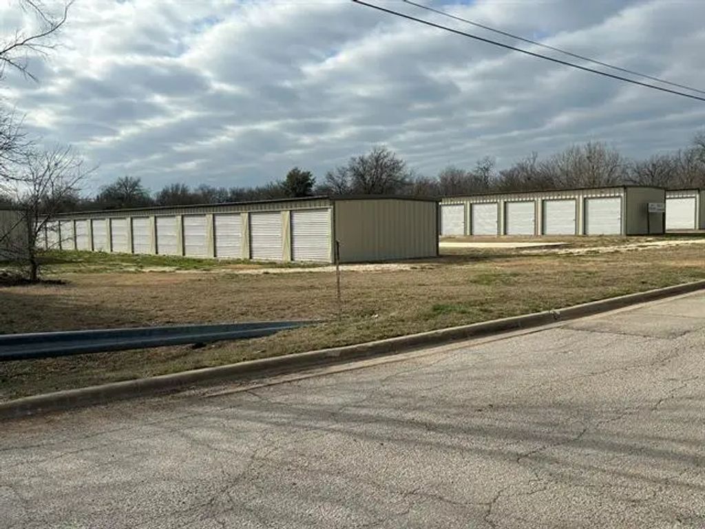 313 E G Street, Meridian