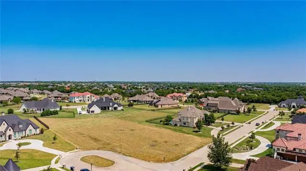 1118 Cambridge Court, McLendon Chisholm