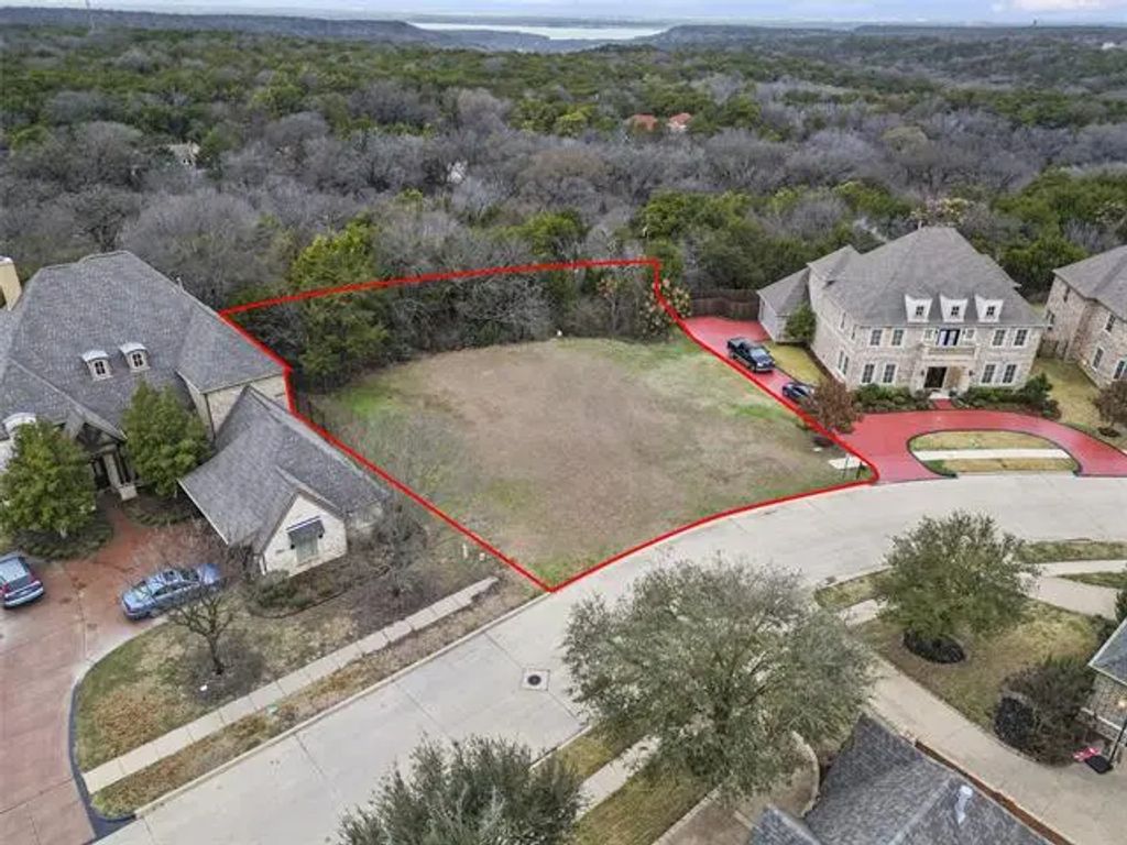 933 Belclaire Circle, Cedar Hill
