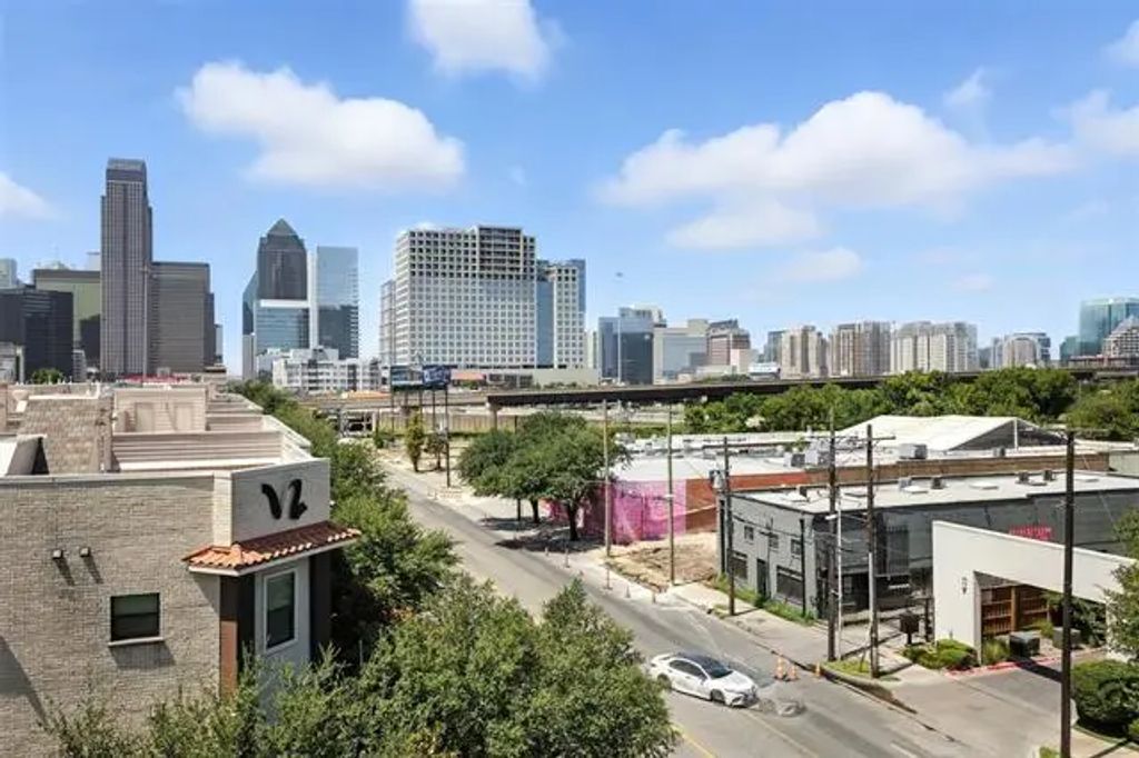 3200 Ross Avenue 1, Dallas