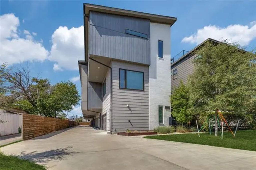 1715 Bennett Avenue 101, Dallas