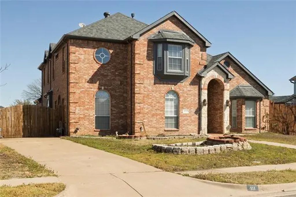 111 Ithaca Court, Arlington