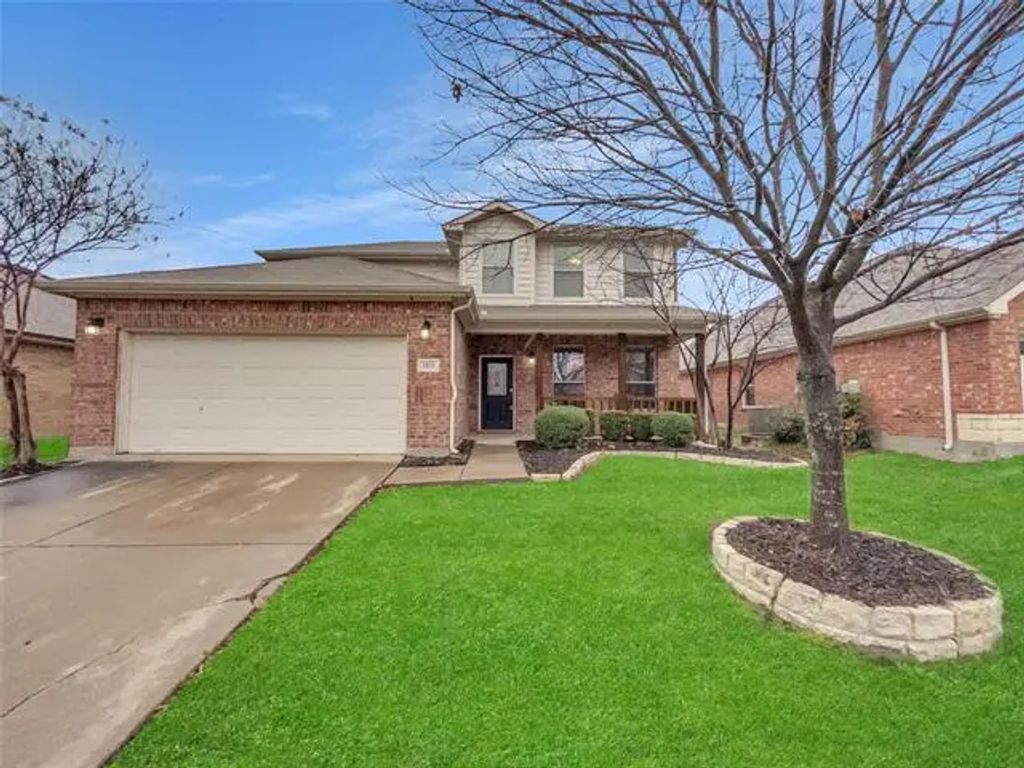 1825 Heron Drive, Aubrey