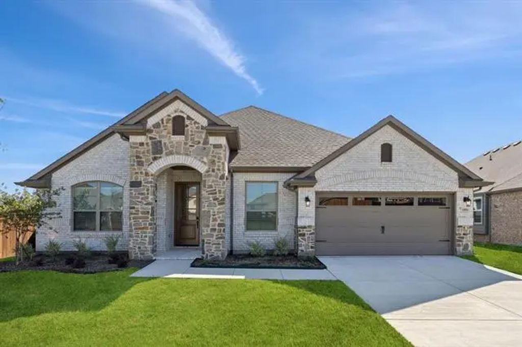 1886 Silver Birch, Waxahachie