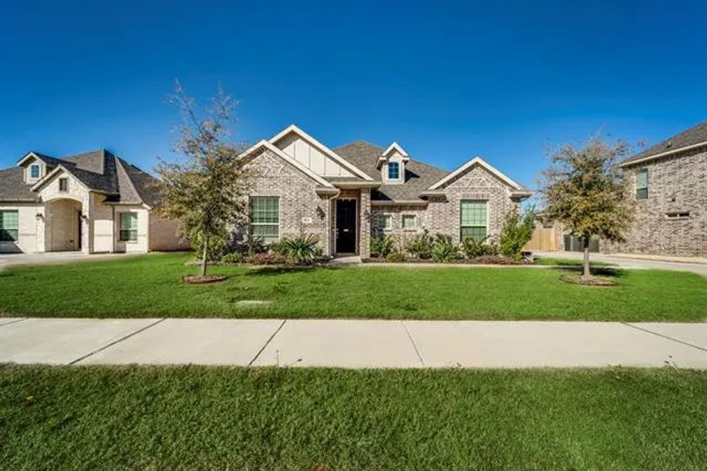 913 Lauren Drive, Midlothian