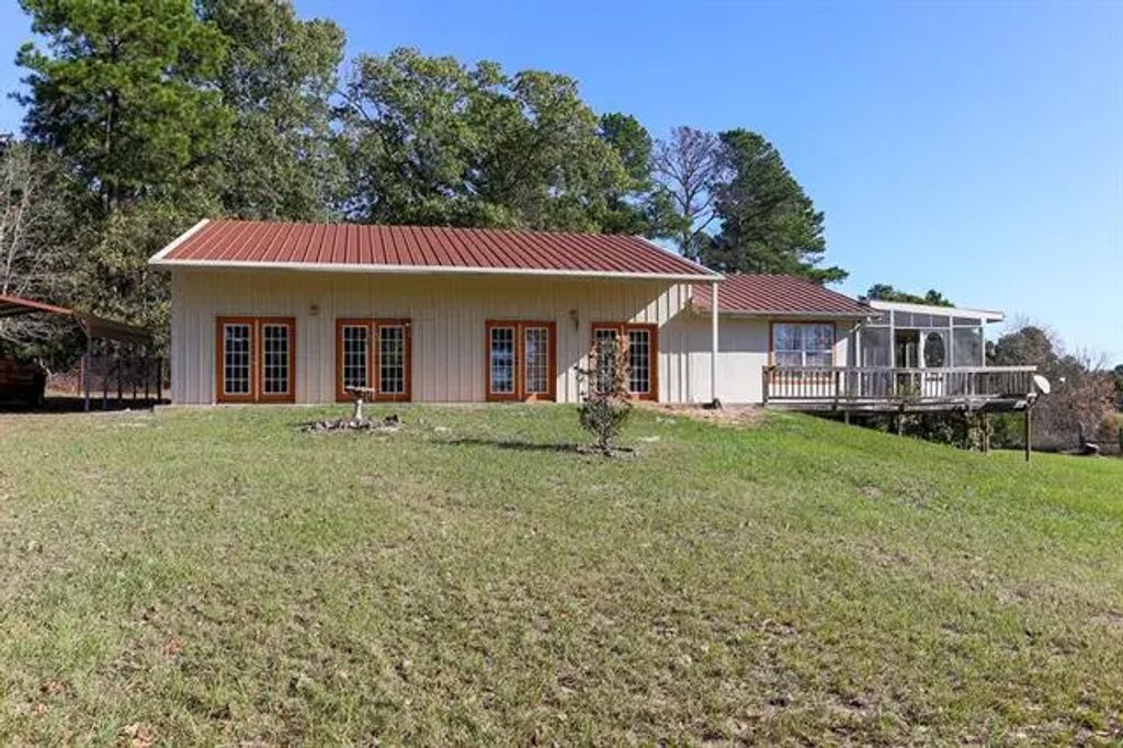 424 County Road 3811, Hawkins
