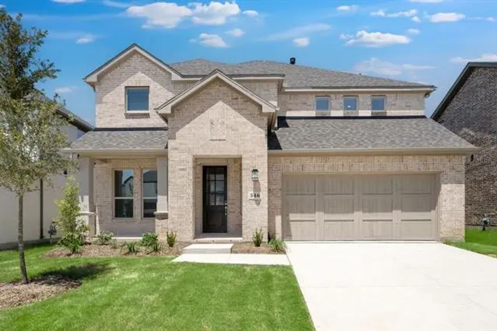 546 Ardsley Park Drive, Oak Point
