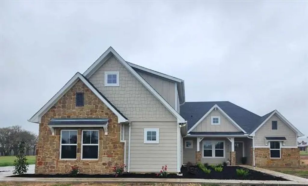 4120 Fm 4, Cleburne
