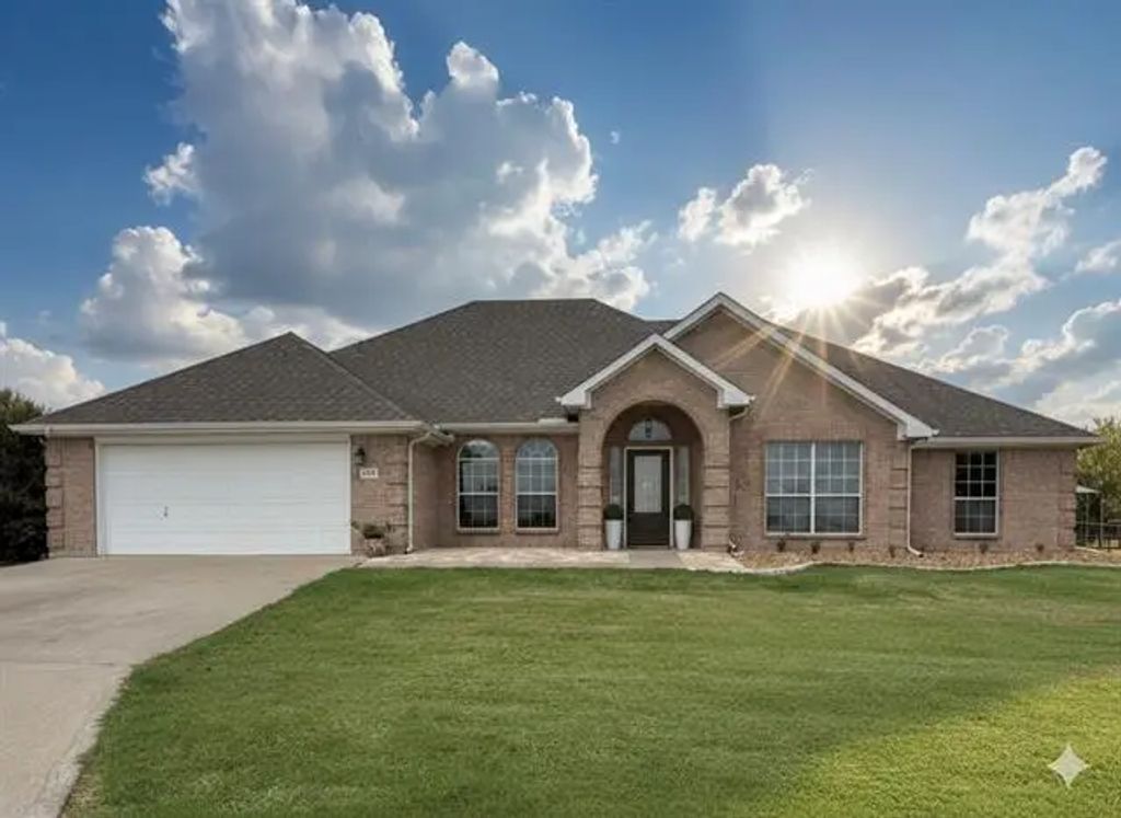 246 Shoreview Drive, Lavon
