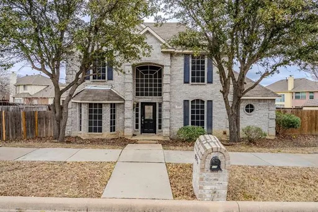 975 W Corporate Drive, Lewisville