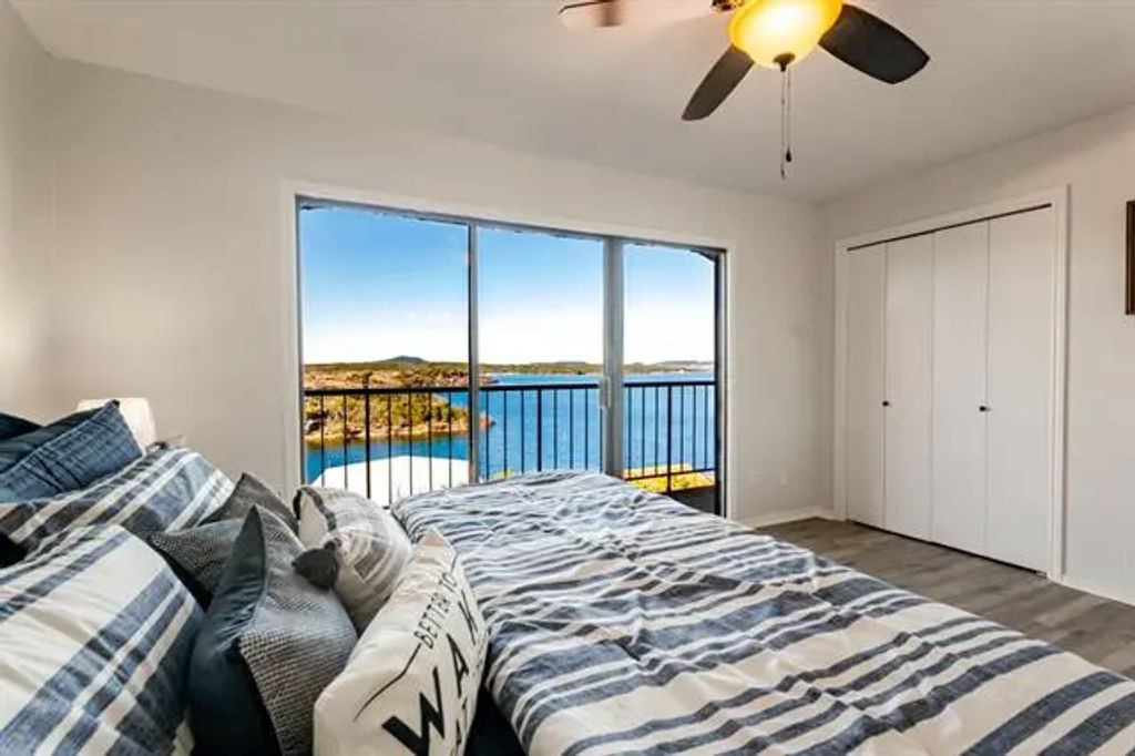 3107 Hells Gate Loop B62, Strawn