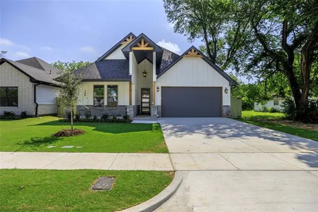 140 Cottonwood Street, Fort Worth